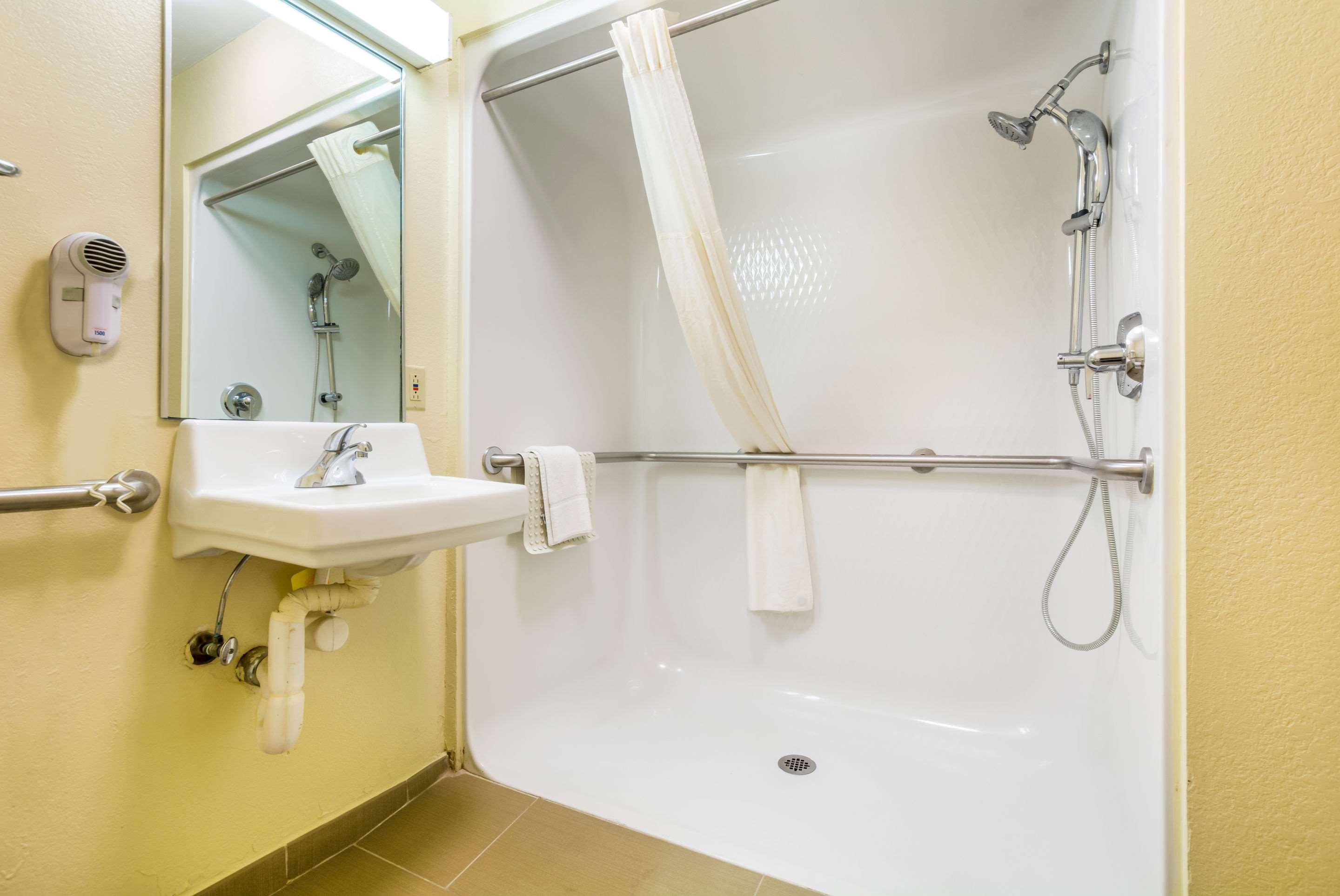 Sellersburg Quality Inn & Suites מראה חיצוני תמונה