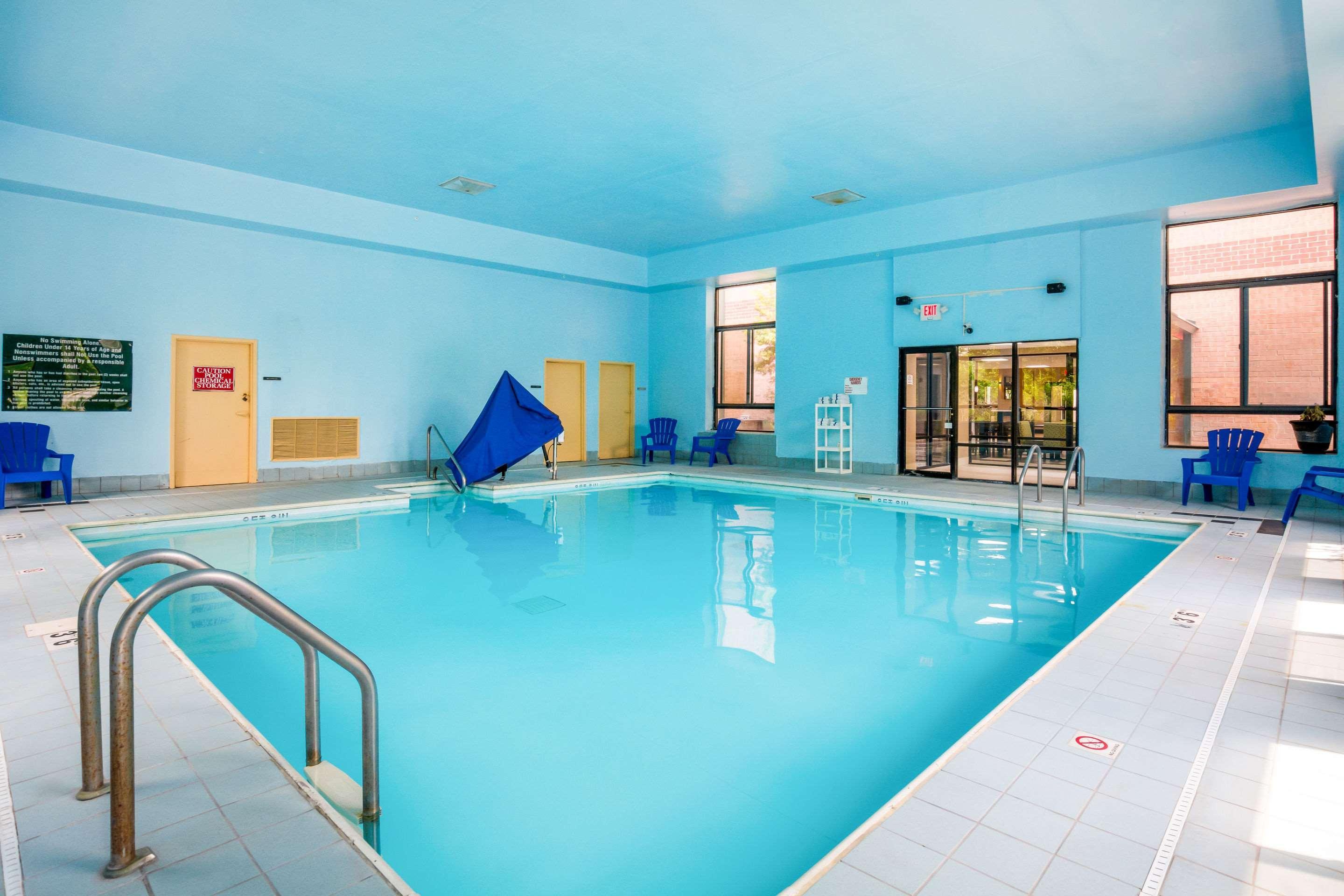Sellersburg Quality Inn & Suites מראה חיצוני תמונה