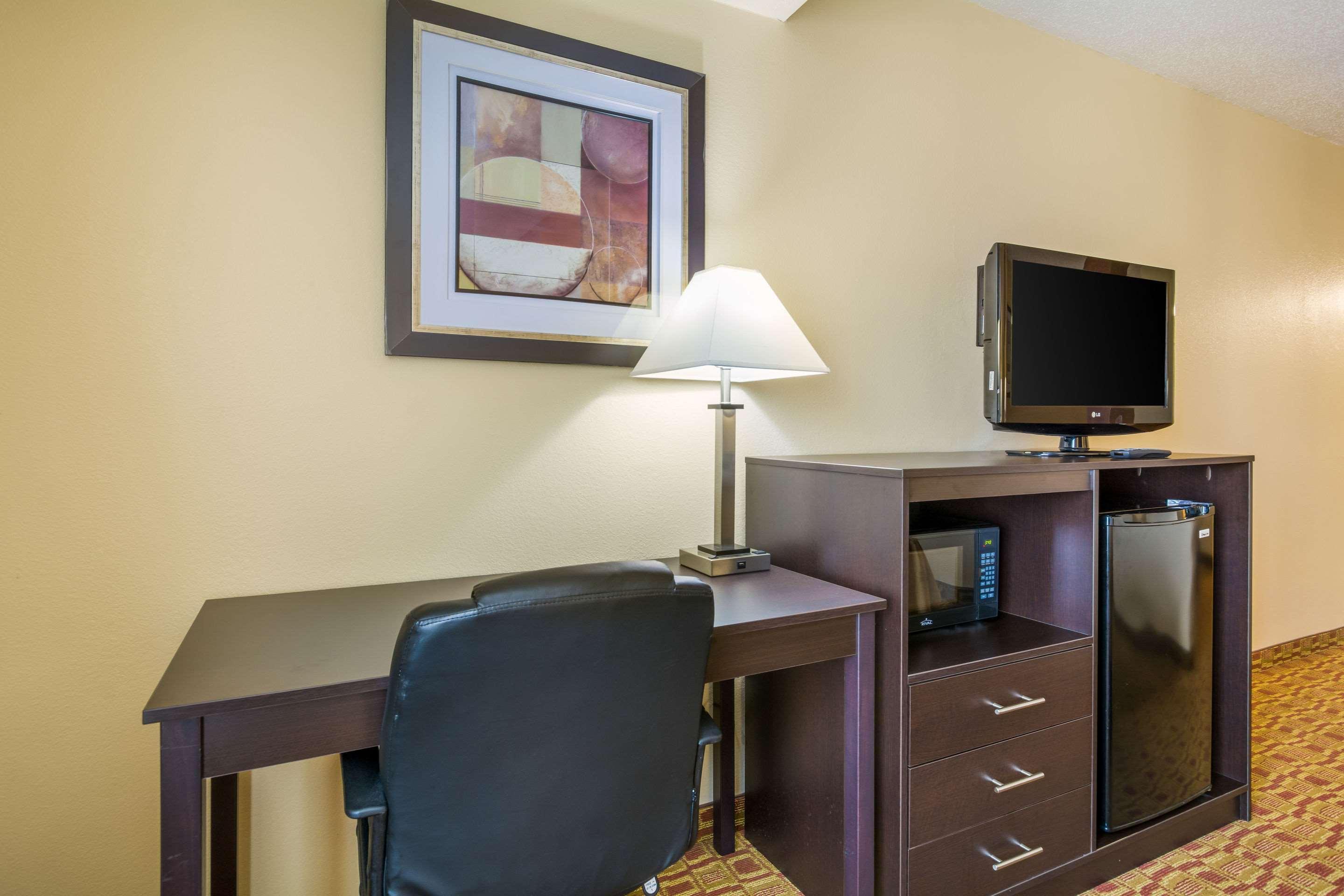 Sellersburg Quality Inn & Suites מראה חיצוני תמונה