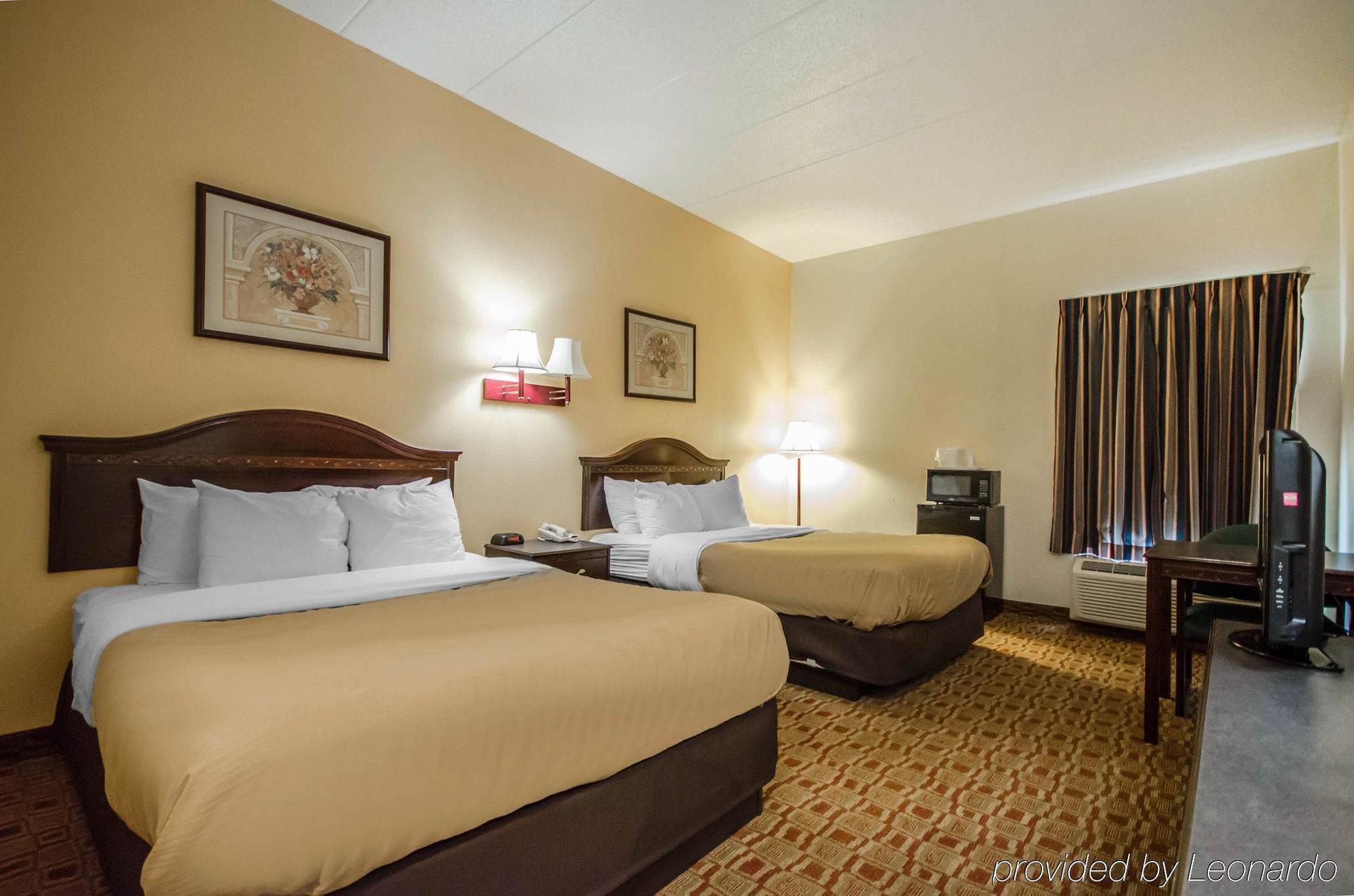 Sellersburg Quality Inn & Suites מראה חיצוני תמונה