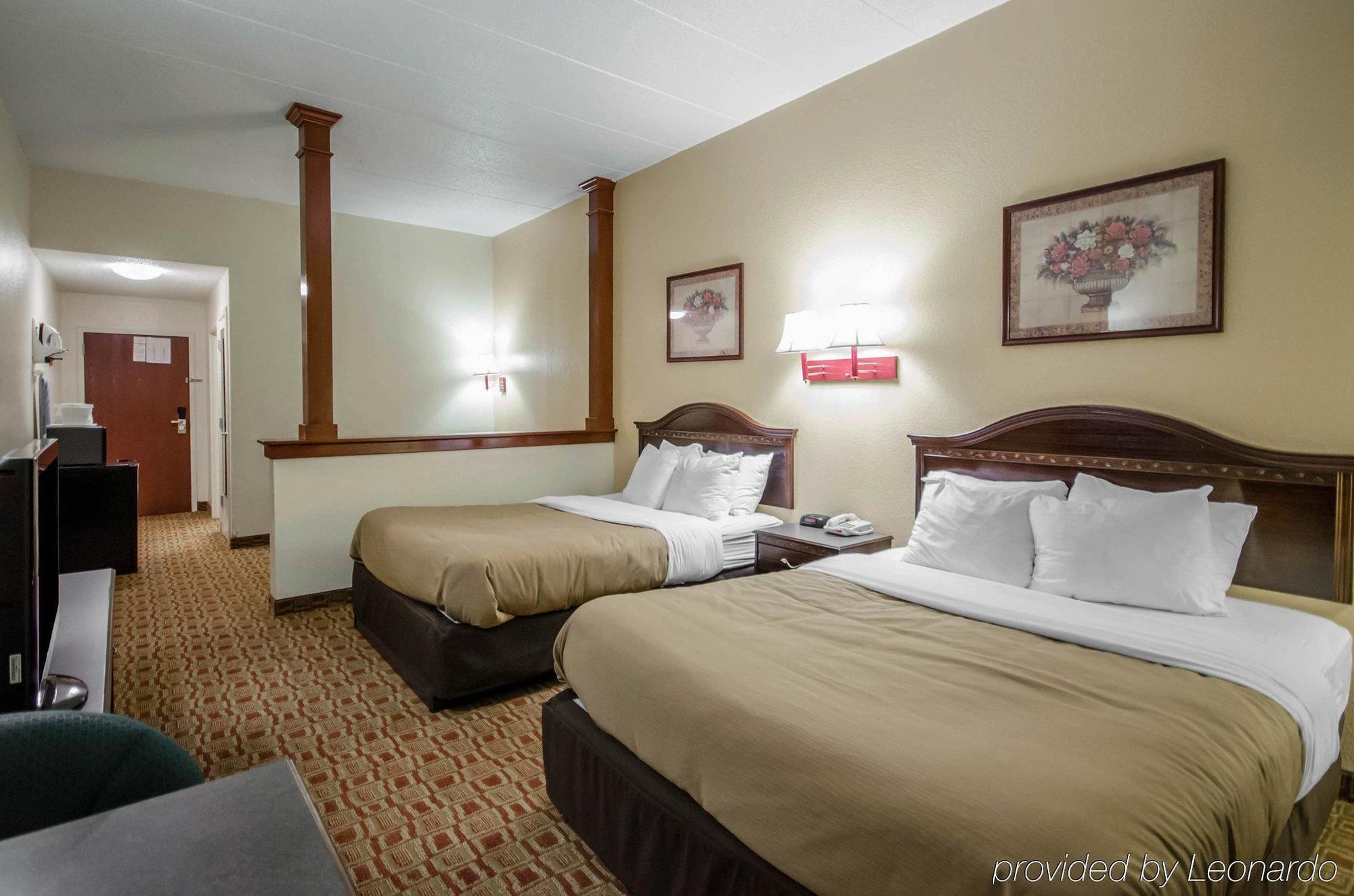 Sellersburg Quality Inn & Suites מראה חיצוני תמונה